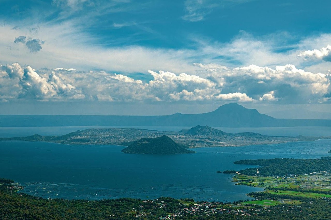 Best Cities for Condo Investments Near Key Travel Destinations in the Philippines