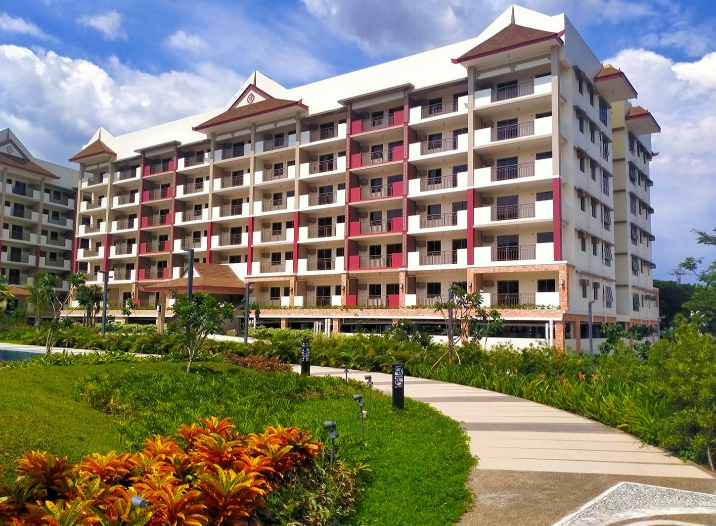 'Reminds me of a good vacation:' Businesswoman delights at Mulberry Place's relaxing vibe