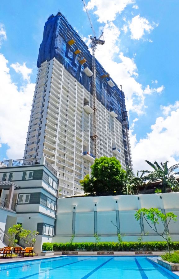DMCI Homes set to top off 2nd building of Sheridan Towers this July