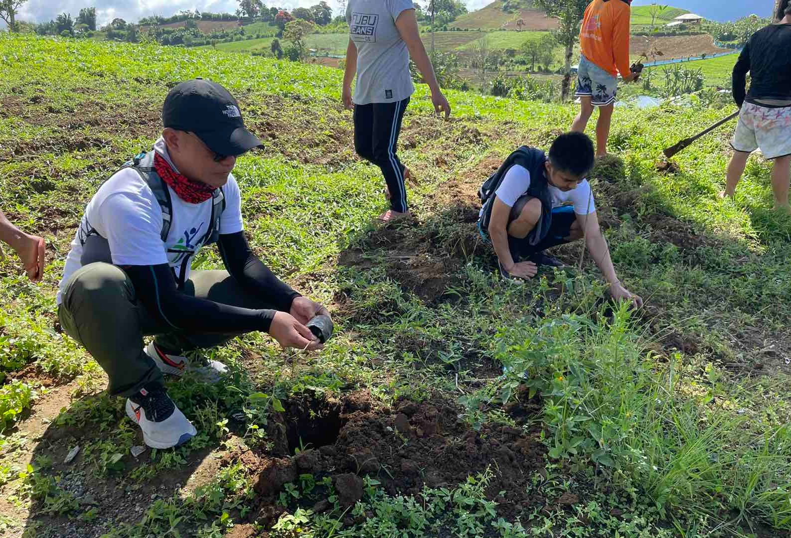 The Mt. Apo outreach project is part of DMCI Homes’ “Kaakbay ng Pamayanan” and “Kaakbay ng Kalikasan” - DMCI HOMES